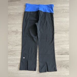 lululemon athletica y2k Black and Blue cropped Leggings